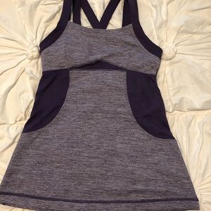 Lululemon top